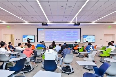 Rokid亮相華為開發(fā)者大會 攜手Petal Search共創(chuàng)軟硬件生態(tài)繁榮